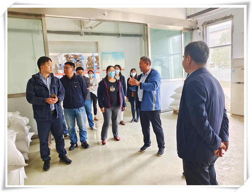 c7(中国)党支部联合植保所水稻病害党支部 开展党建共建活动